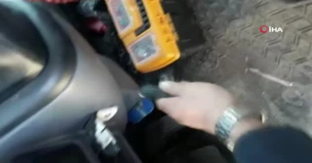 Polisler bile şaşkına döndü: Hayalet plaka yakalandı