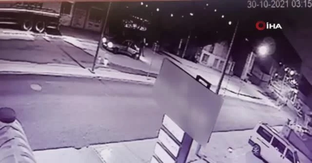 Pompalı tüfekle eve ateş açtılar