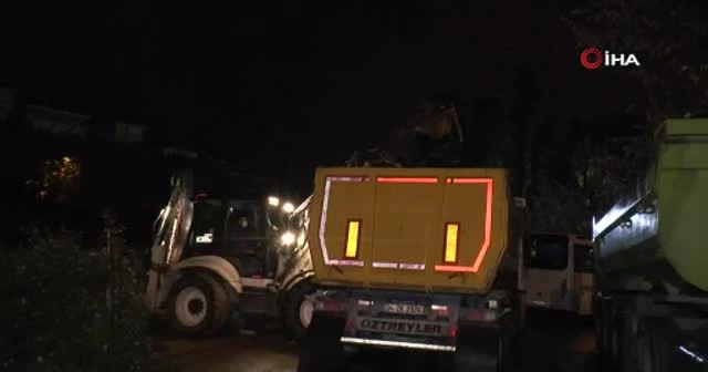 Sancaktepe'de yabancı kağıt toplayıcılarına operasyon