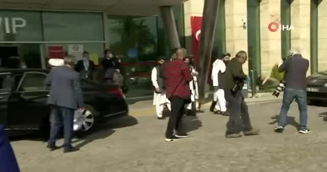 Taliban heyetinin uçağı Ankara'ya indi
