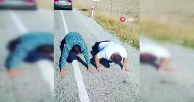 Ünlü sanatçı iddiayı kaybedince yol ortasında şınav çekti