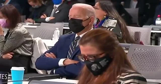 ABD Başkanı Joe Biden İklim Zirvesi'nde uyuyakaldı
