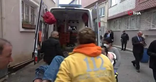 Belinden çıkardığı bıçakla polislere saldırdı, bacağından vuruldu