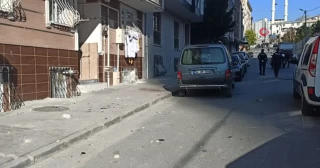 Esenyurt'ta alacak verecek kavgası kanlı bitti: 1 ölü, 2 yaralı