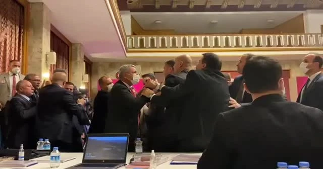 TBMM'de MHP'li ve HDP'li vekiller arasında 'terörist' tartışması