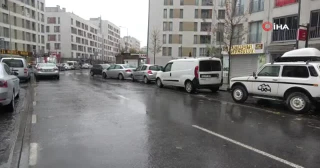 Vatandaşlar kovaladı ama hırsızlar kaçtı: Çaldıkları 7 kilogram altın ile ortadan kayboldular