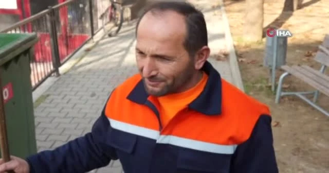 'Yılın personeli' sevgilisinin boğazını kesip intihar etti