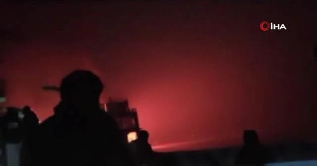 Bangladeş'te yolcu gemisinde yangın: 38 ölü