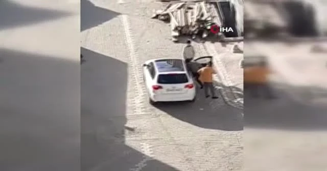 Esenyurt'ta kadına şiddet kamerada