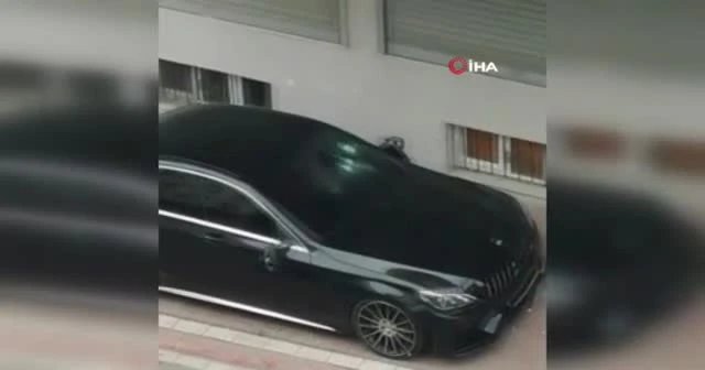 Esenyurt'ta koca dehşeti: Elleriyle lük aracı parçaladı