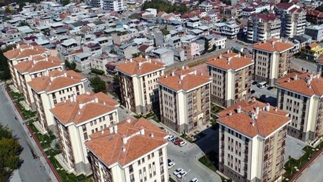 Ev fiyatları neden düşmüyor? Gayrimenkul Uzmanı Evrim Kırmızıtaş Başaran'dan çarpıcı tespit