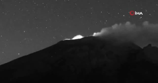 Meksika'daki Popocatepetl Yanardağı’nda patlama