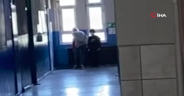 Öğrenciye bu kez de cetvelli dayak