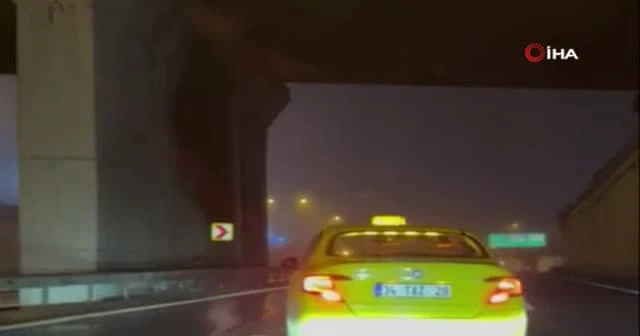 Beyzbol sopasıyla terör estiren taksi sürücüsünün şoför kartı iptal edildi