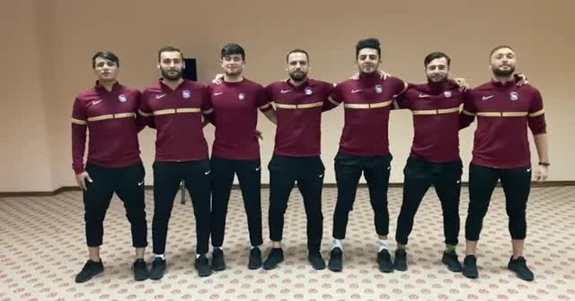 Ofspor'da eğlenceli borç atışması