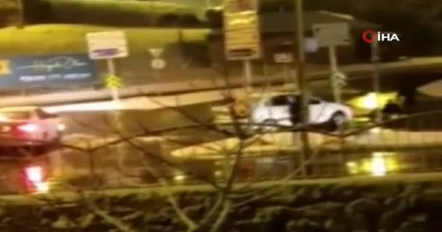 Pendik'te buz tutan yolda kaza