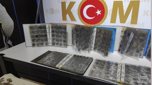 Türkiye tarihinin en büyük kaçakçılık operasyonu! Arabadan tarih fışkırdı!