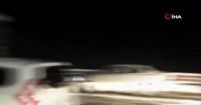 Yolda kalan vatandaşların yardımına Kızılay yetişti