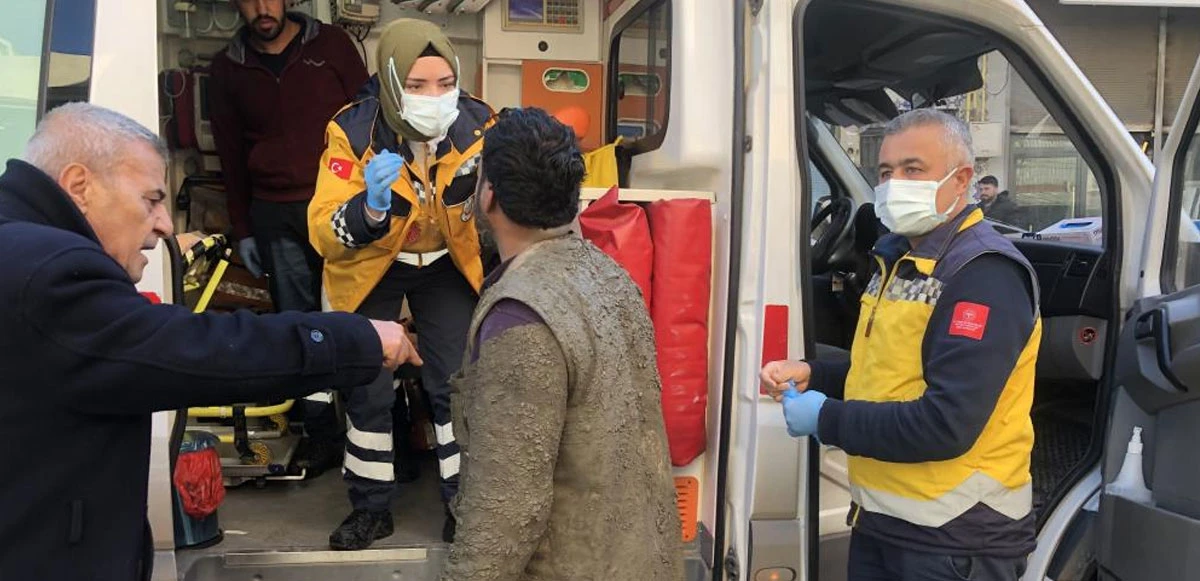 Bakan Koca'nın 'üstü kirli işçi' için yaptığı paylaşım beğeni topladı