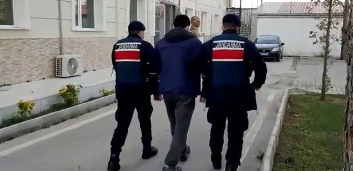 İzmir'de terör operasyonu: 14 gözaltı
