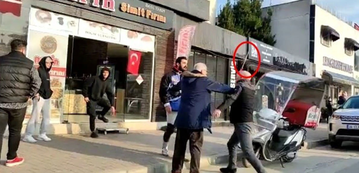 Kuryeye testere ile saldırdı