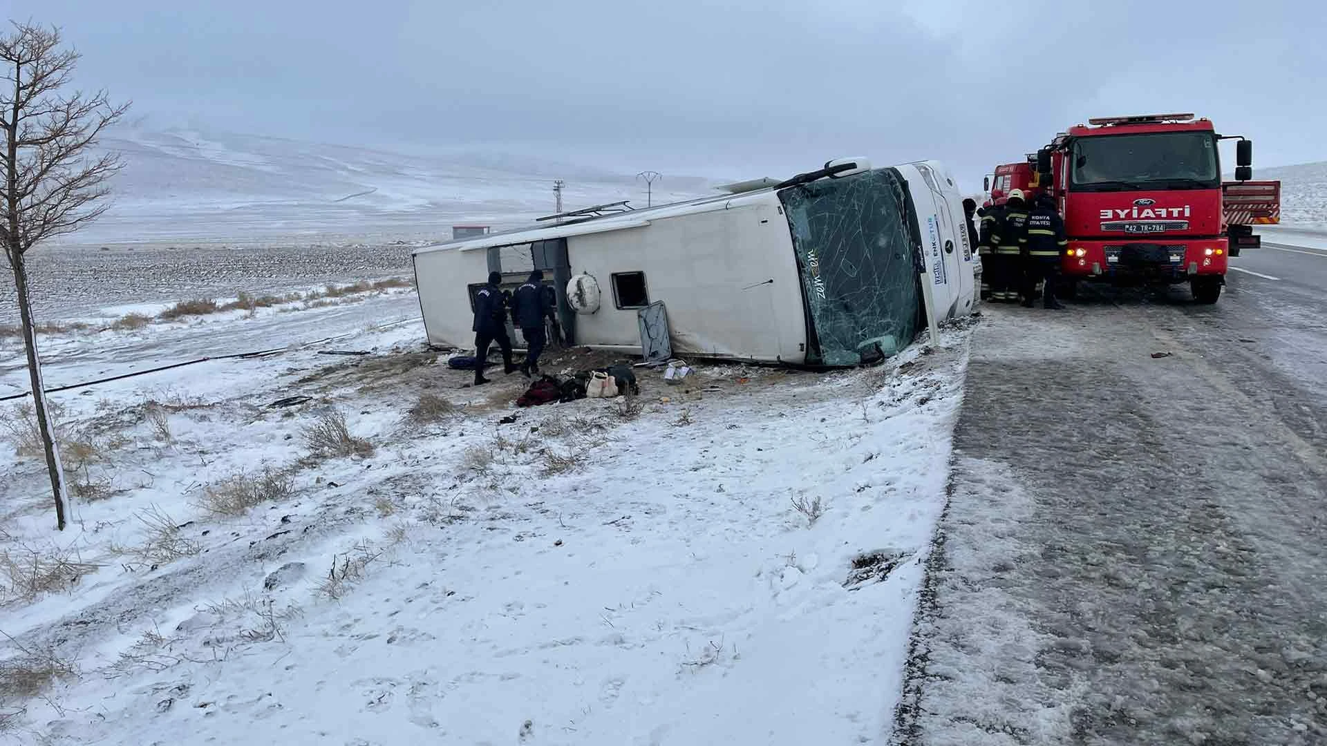 Konya'da feci kaza: 5 ölü, 26 yaralı