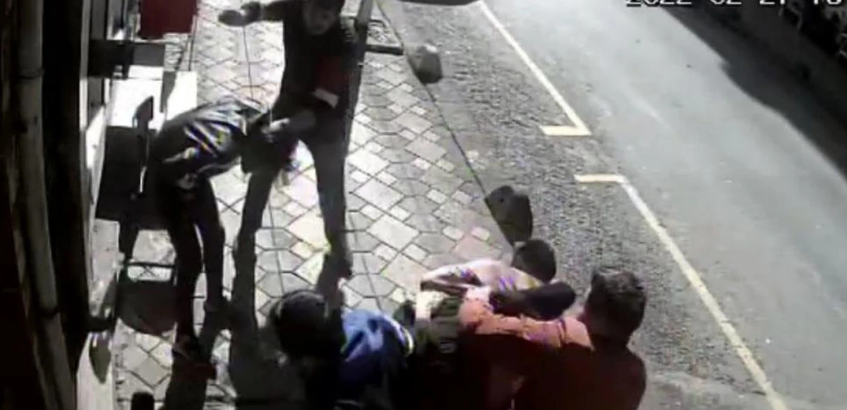 Zeytinburnu’nda öldüresiye dayak kamerada: