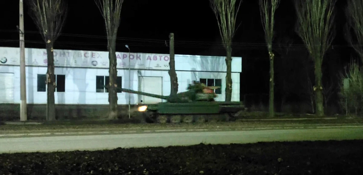 Rus tankları Donbas'ta