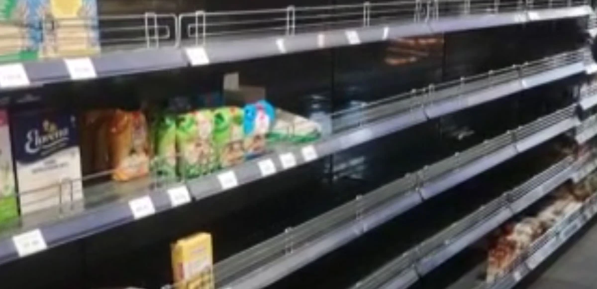 Ukrayna’da market rafları boş kaldı