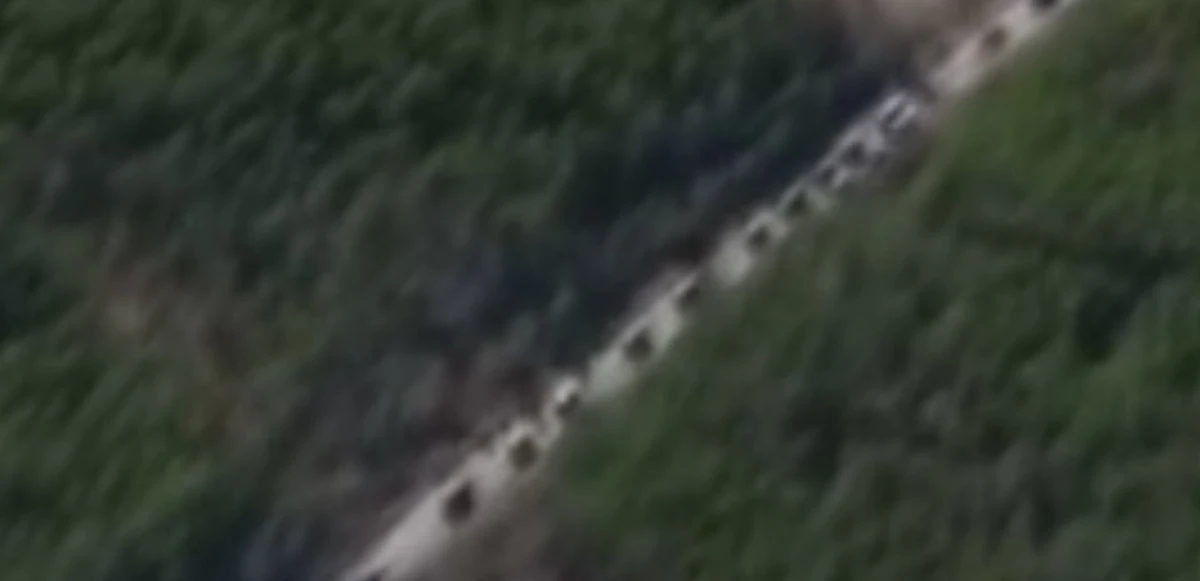 64 km'lik Rus konvoyunu ABD'li teknoloji şirketi görüntüledi