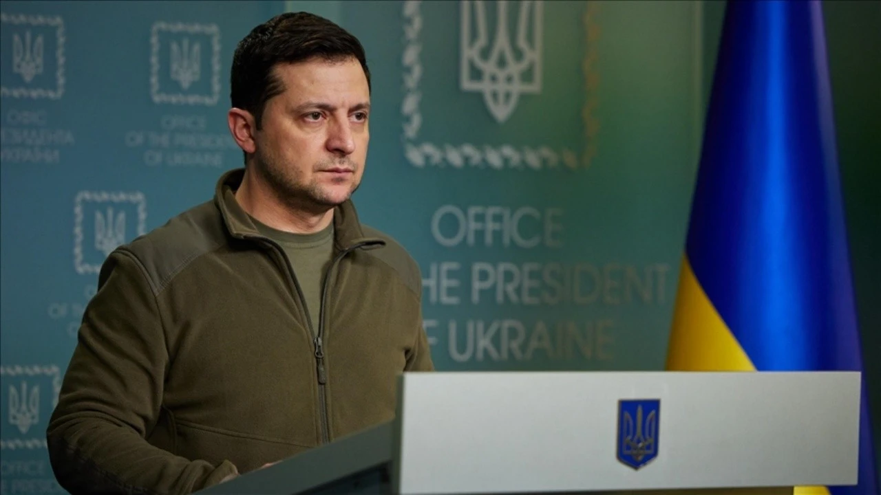 Zelenskiy: Ukrayna’nın hava sahası kapatılmalı