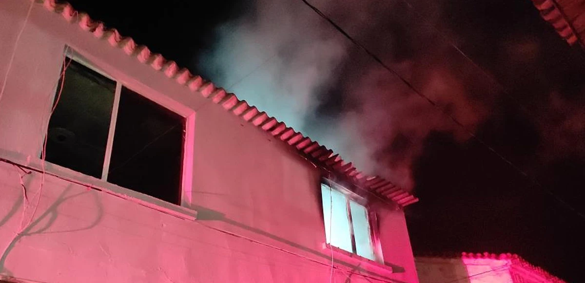 Cezaevinden çıktı, karısı ile tartışıp evi ateşe verdi