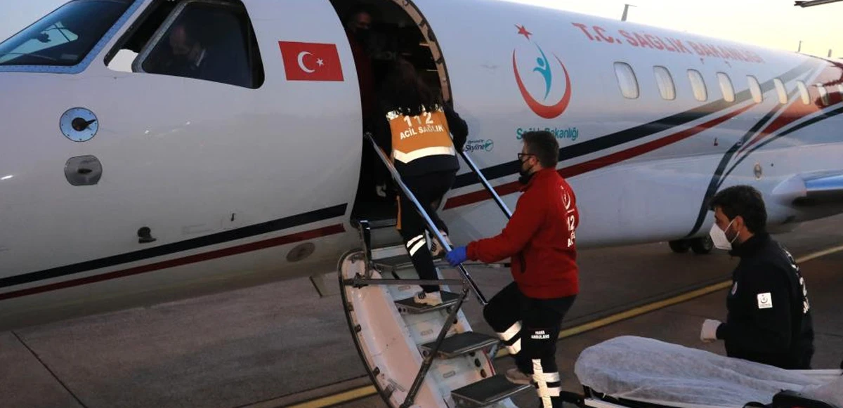 Küçük Asya uçakla ambulansa umuda uçtu