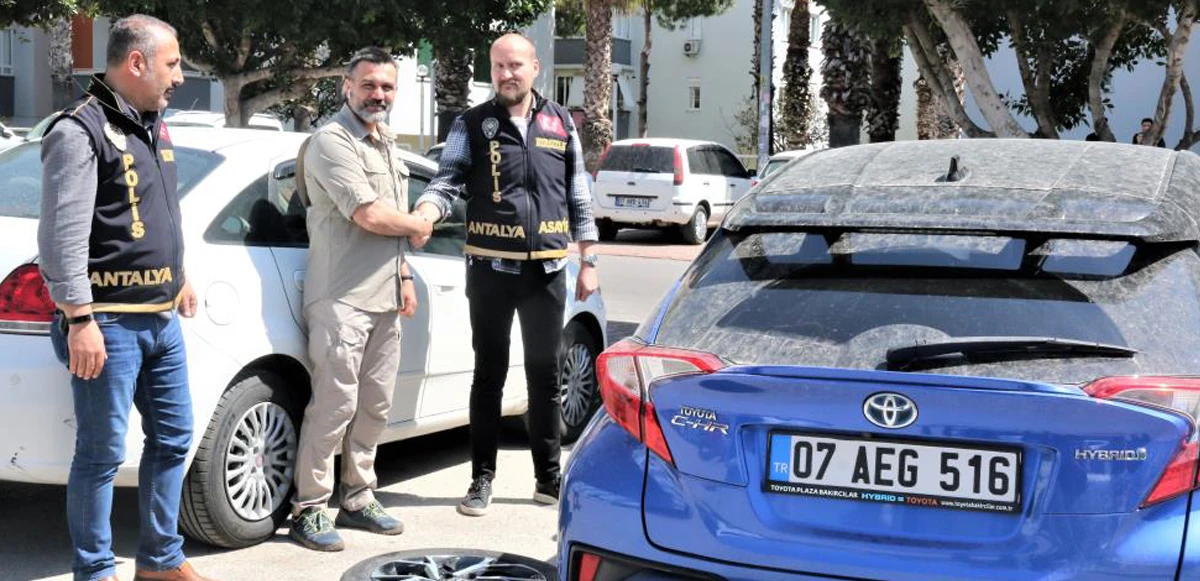 Film gibi olayda mutlu son: Polis getirdi gözyaşlarını tutamadı