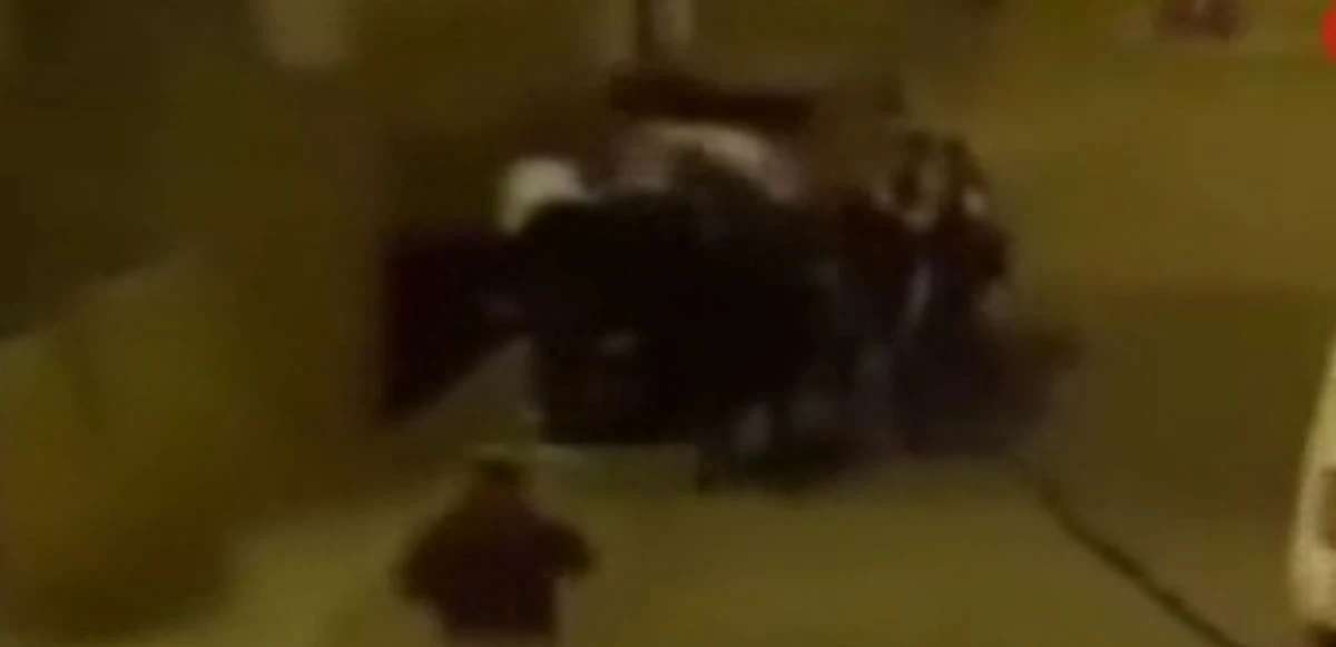 Anne kucağındaki çocuk ile darp edildi