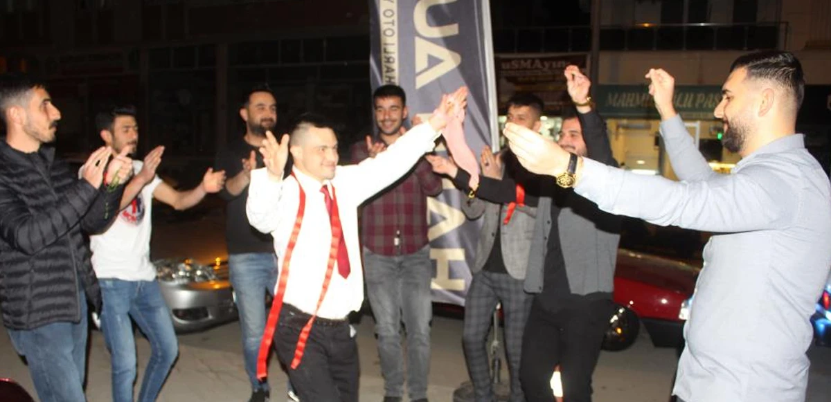 Down sendromlu Onur’un hayali gerçek oldu: Gelinsiz düğünde sevinç gözyaşları aktı