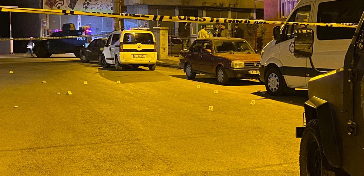 Diyarbakır'da baba-oğula acımasız saldırı