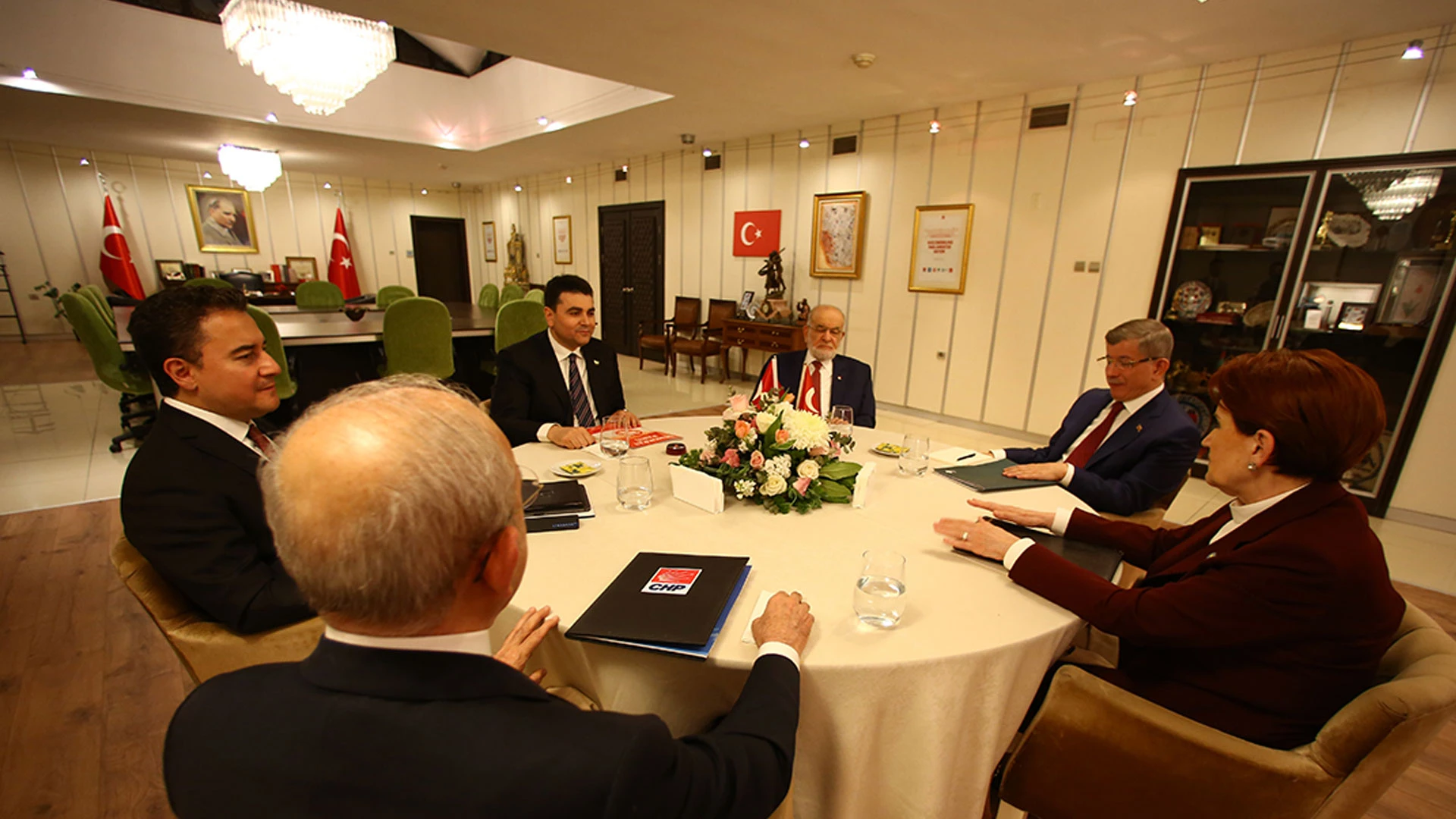 Babacan’dan bir ilginç çıkış daha! Vatandaş bize güvenir mi?
