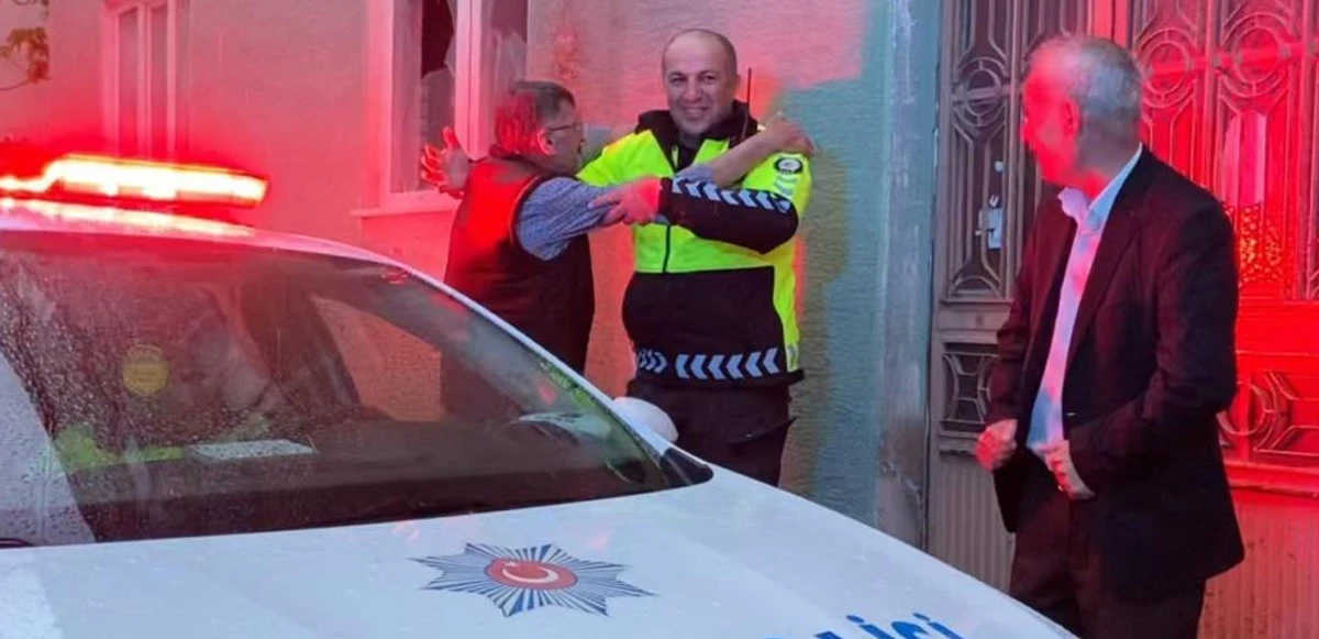 Alkollü sürücü polise sarılarak bayramlaştı