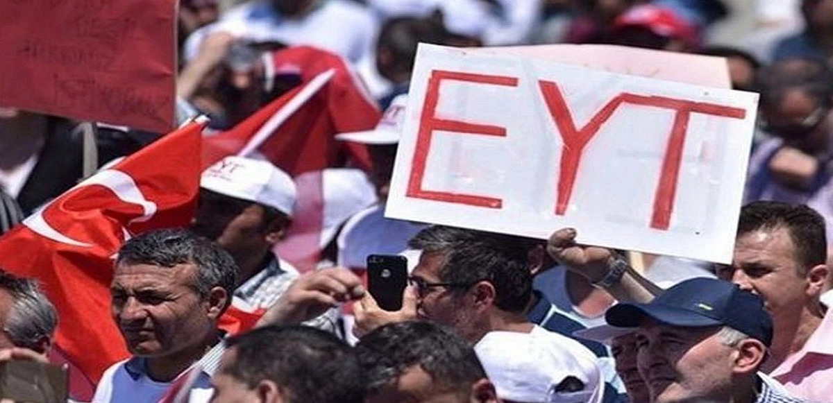 EYT Federasyonu Başkanı Gönül Boran Özüpak EYT'den son durumu TGRT Haber'de paylaştı