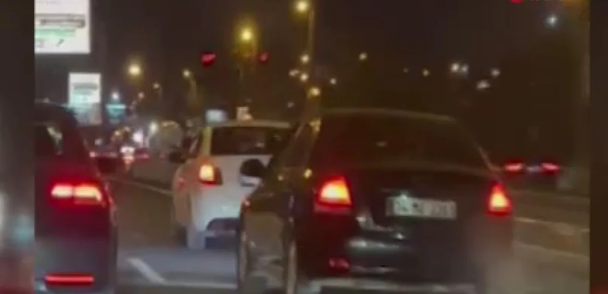 Makas atan trafik magandası kamerada