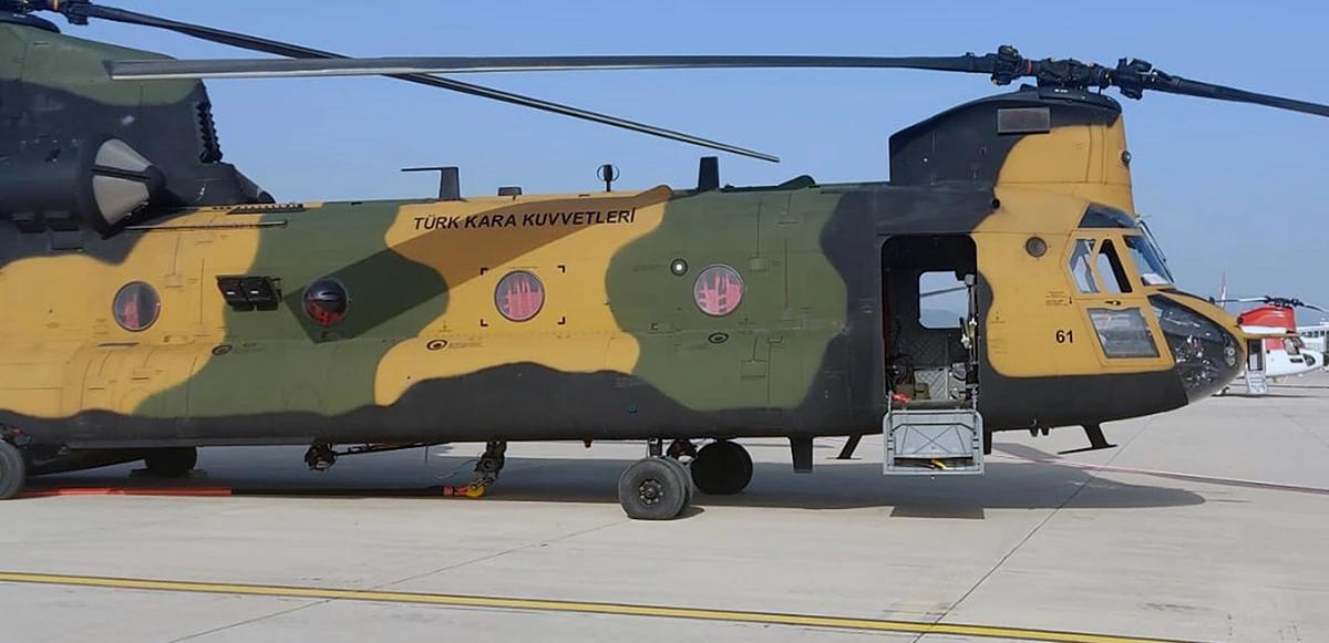 10 ton su atabilen Chinook helikopteri görevde