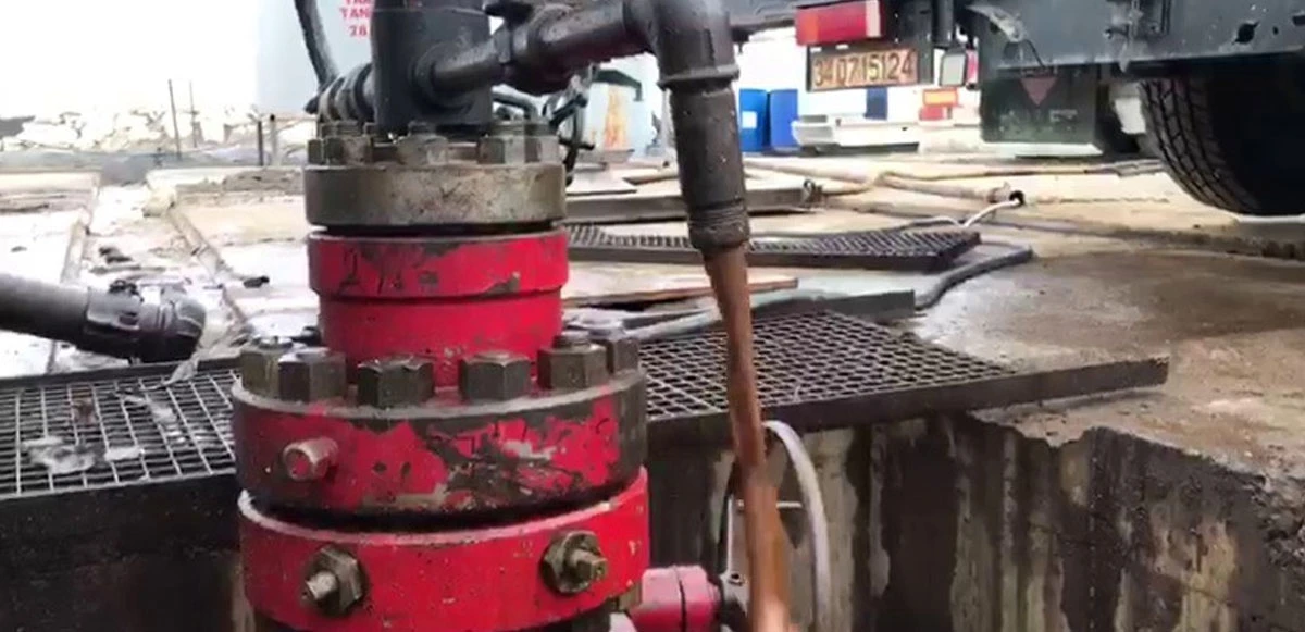 Adana’da bulunan petrolün vanadan akışı görüntülendi
