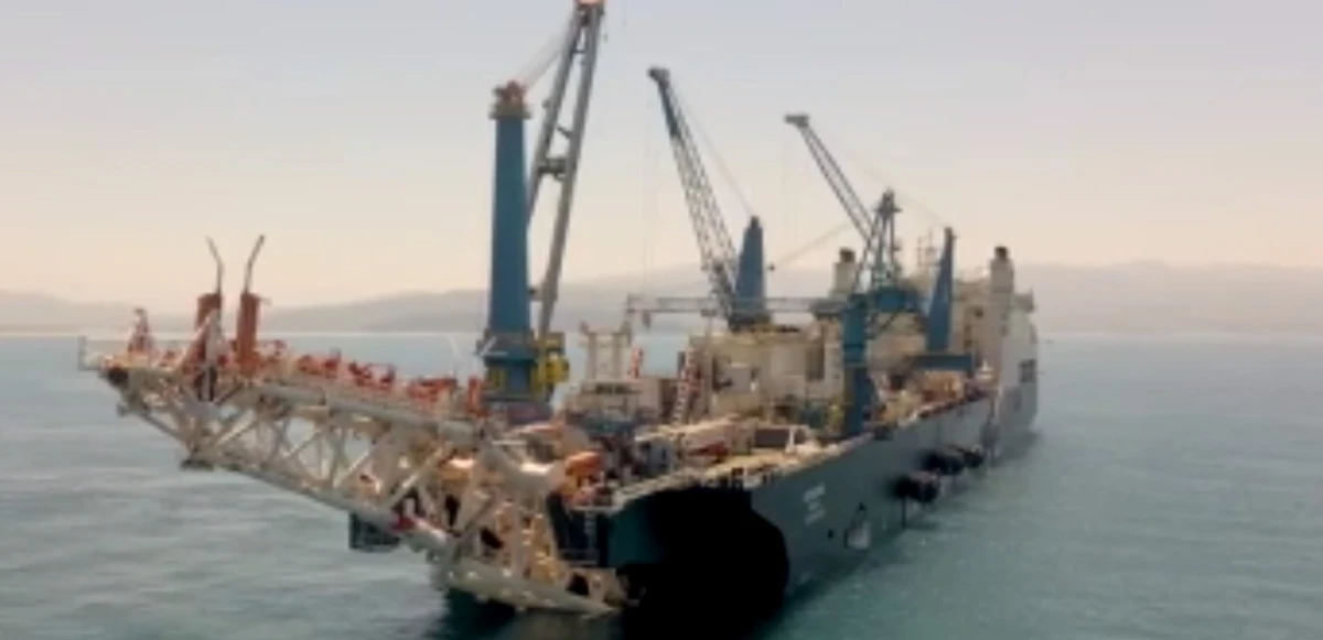 Doğal gazda büyük heyecan: Borular deniz tabanıyla buluştu