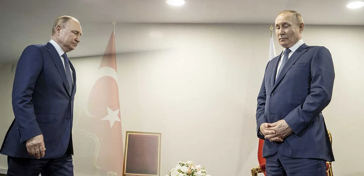 Putin Erdoğan'ı bir dakika boyunca bekledi! Gerginlik yüzüne yansıdı: Sıkıntıdan sandalyeleri saydı