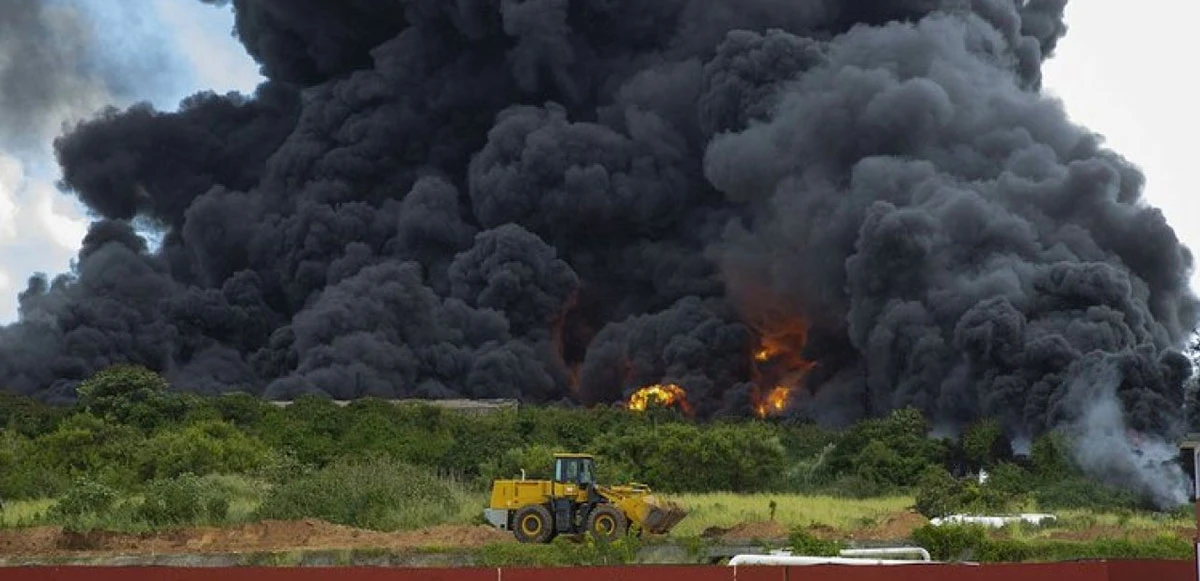 Küba'da petrol tesisinde yangın: 1 ölü, 121 yaralı