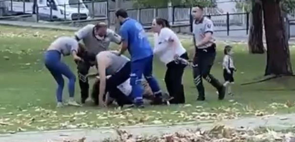 Bursa'da kadınların acımasızca kavgası kamerada
