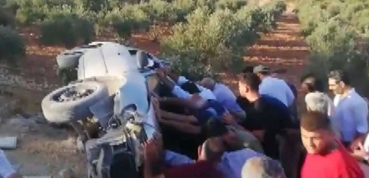 Gaziantep’te kurtarma rezaleti: Yaralı sürücü az kalsın canından oluyordu