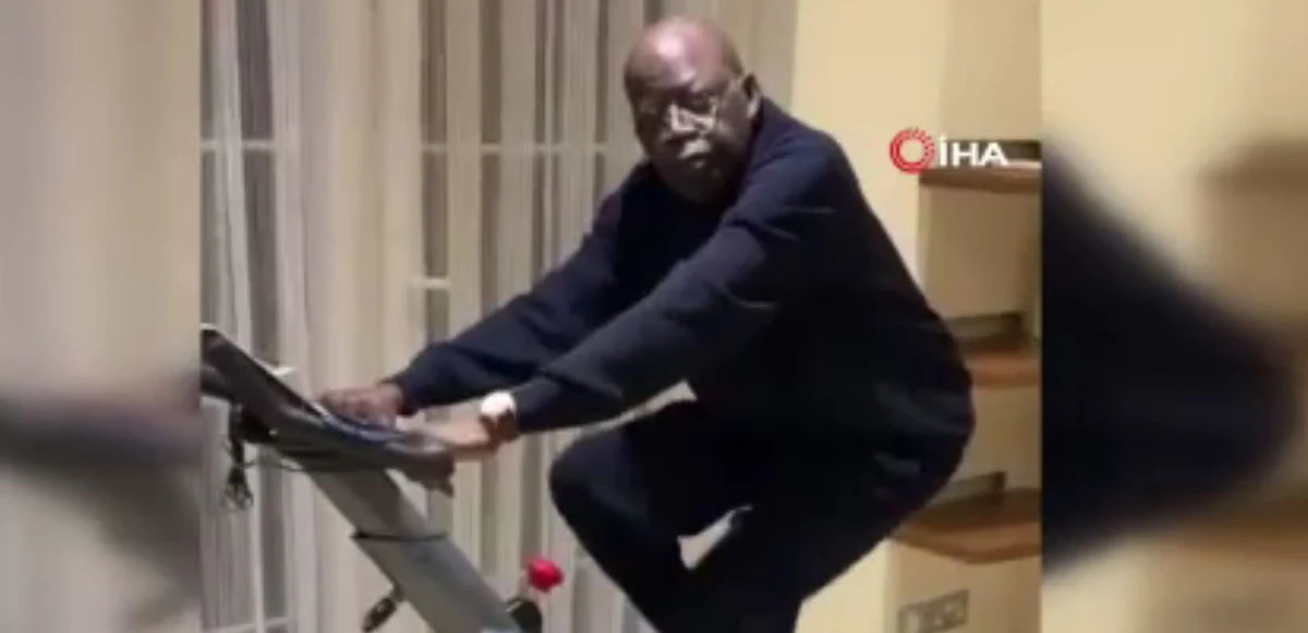 Nijerya'da Devlet Başkanı adayından ilginç video! 'Durumu iyi değil' iddialarına sporla cevap verdi