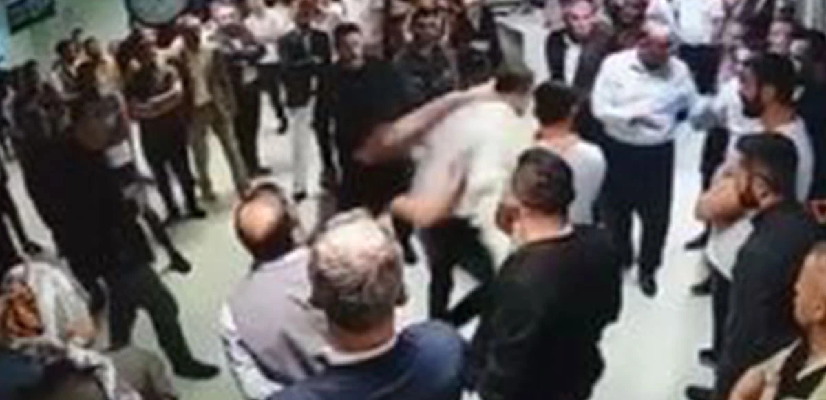Hakkari’de doktora saldıran CHP’li ilçe başkanı ve kardeşi serbest bırakıldı